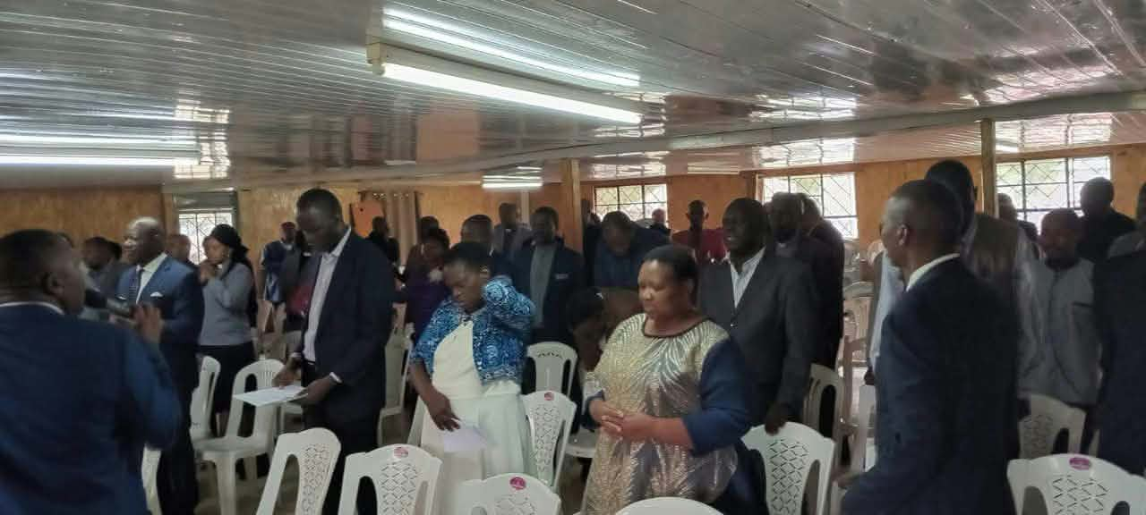 Participants gathered for Pastor Amos Mutinda Kimatu’s evangelism training seminar with leaders from five churches in Utawala, Nairobi, Kenya.